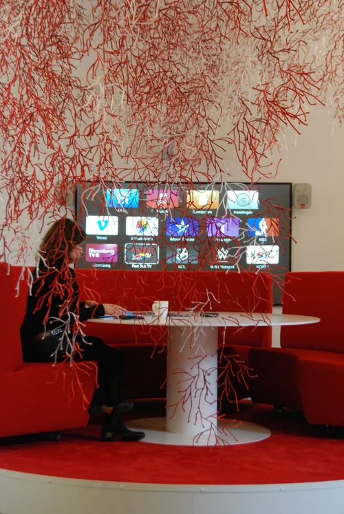 09_redjungle4.jpg